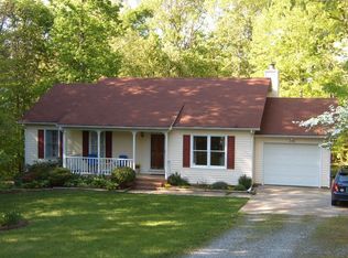 320 Fox Trot Ln, Stokesdale, NC 27357
