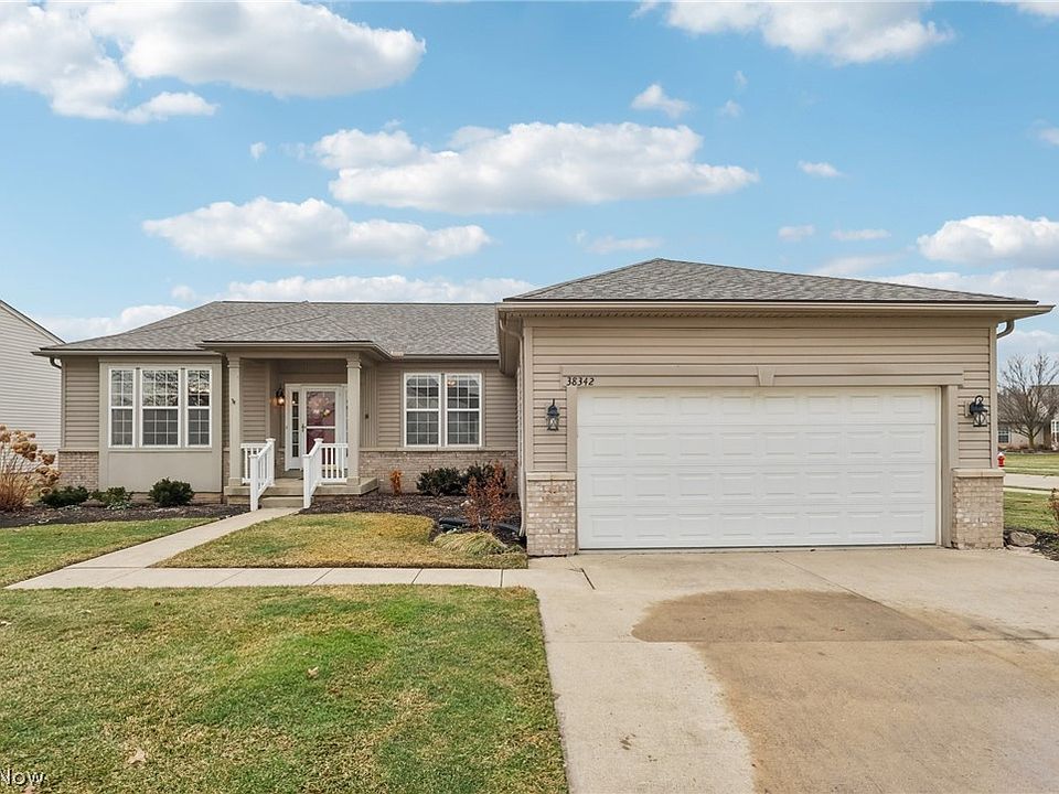 1st image of 38342 Kingsbury Dr