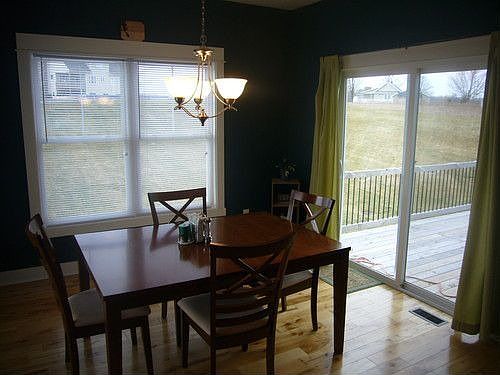 4th image of 9637 Woodsview Hills Ct SE