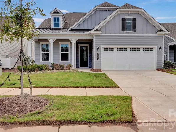 3023 Lake Como Dr, Monroe, NC 28110