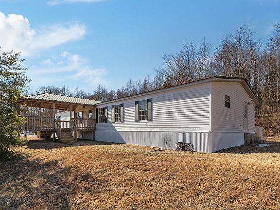 2nd image of 624 Nickletown Rd