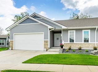 135 SE Silver Pointe Dr, Waukee, IA 50263