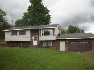 1492 Pumpkin Village Rd, Enosburg, VT 05450