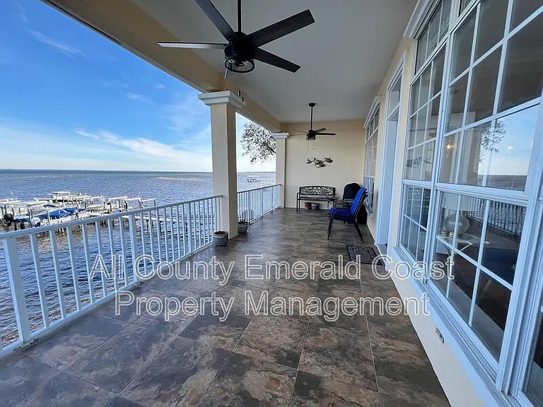 420 Oak Harbour Ln #201 — Photo 40