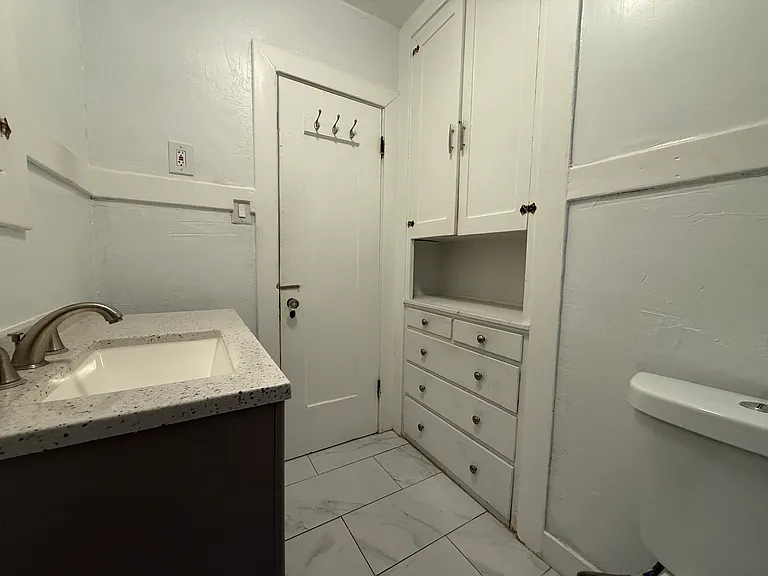 5613 La Mirada Ave — Photo 5