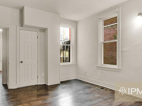 4th image of 6 S 18th St APT 1