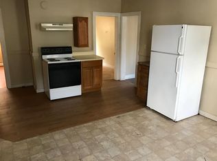 1197 Grattan St #2, Chicopee, MA 01013