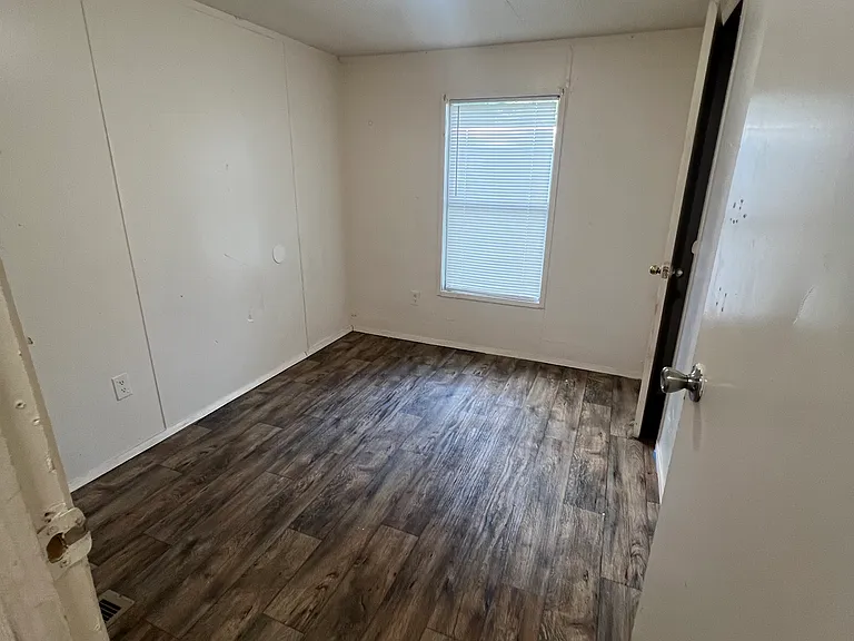 47 Emmanuel Ln — Photo 11