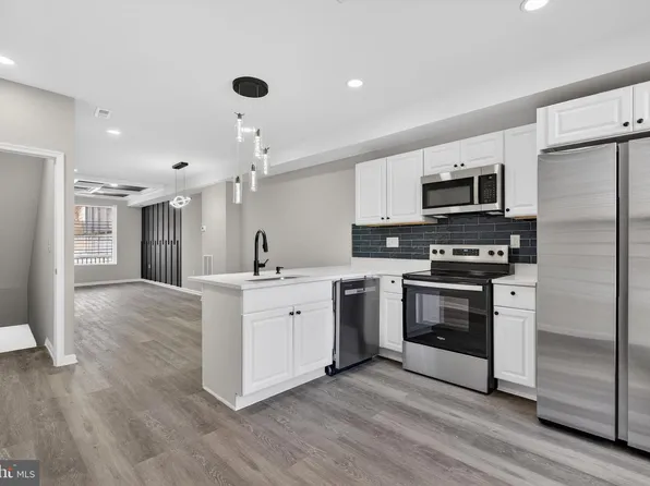 12 S Smallwood St, Baltimore, MD 21223