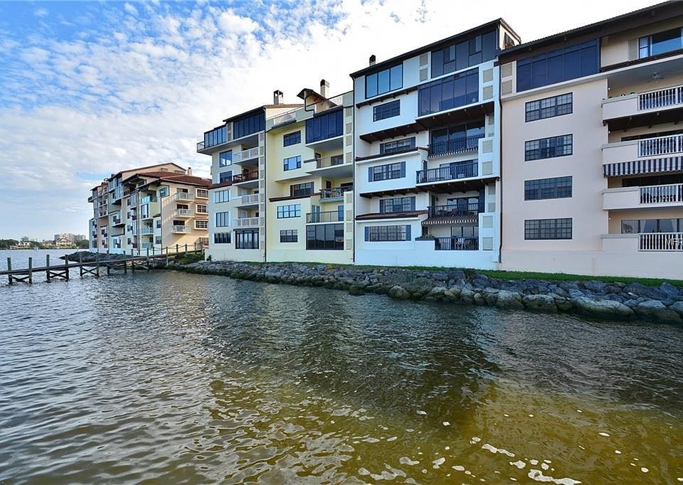 1st image of 614 Marina Point Dr #6140