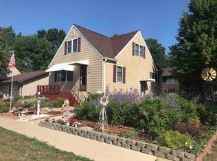 1121 5th Ave N, Estherville, IA 51334