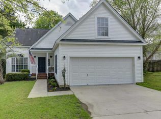 124 Hayfield Ct, Lexington, SC 29072