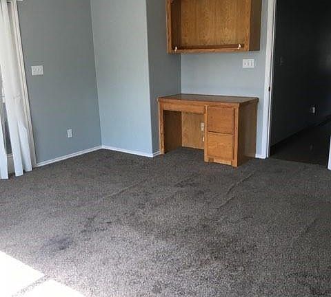 4th image of 2106 Melinda Dr