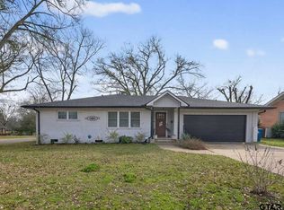 815 Circle Dr, Jacksonville, TX