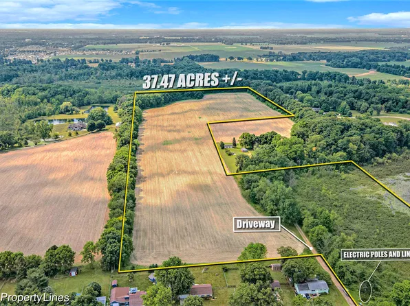 2264 Mandigo Ave, Vicksburg, MI 49097