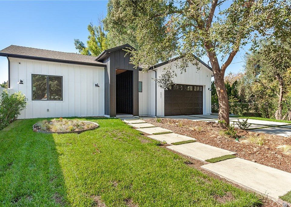 1st image of 5921 Melvin Ave