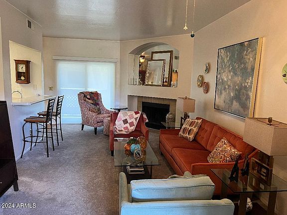 4th image of 930 N MESA Drive #1054