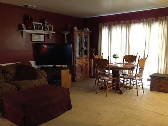 4th image of 1753 W Crestwood Ln