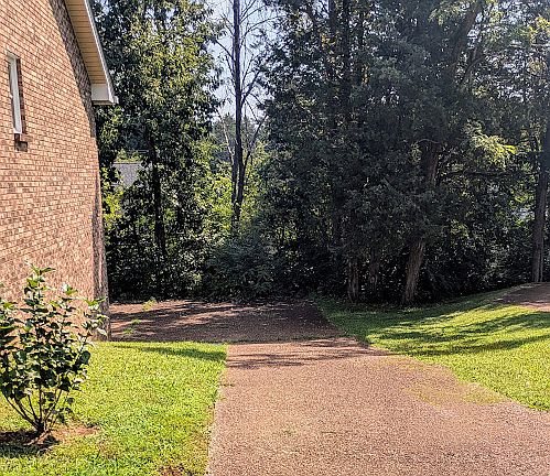 3rd image of 616 Bluewater Dr