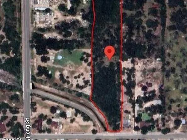 610 W Avenue I, Kingsville, TX 78363