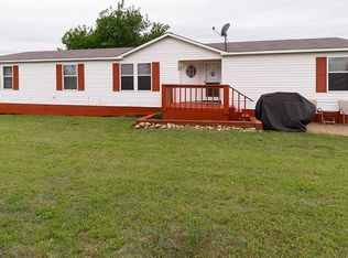 4117 Little Brook Rd, Krum, TX 76249