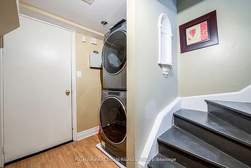 269 Treasure Rd E #UPPER Photo 1