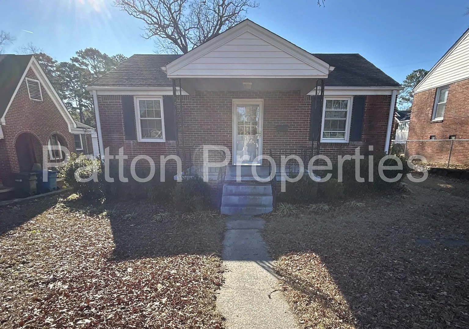 West Columbia Home — Photo 1