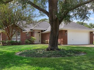 602 Yorkshire Dr, College Station, TX 77845