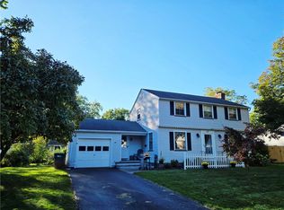 177 Green Meadow Dr, Rochester, NY 14617