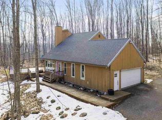 8348 Woodloft Trl, Harbor Springs, MI 49740