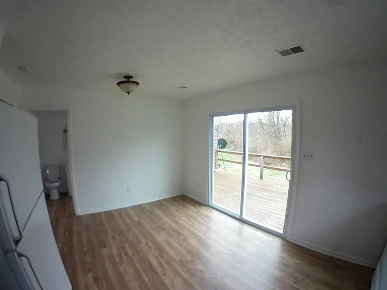 217B Creekside Ct — Photo 5