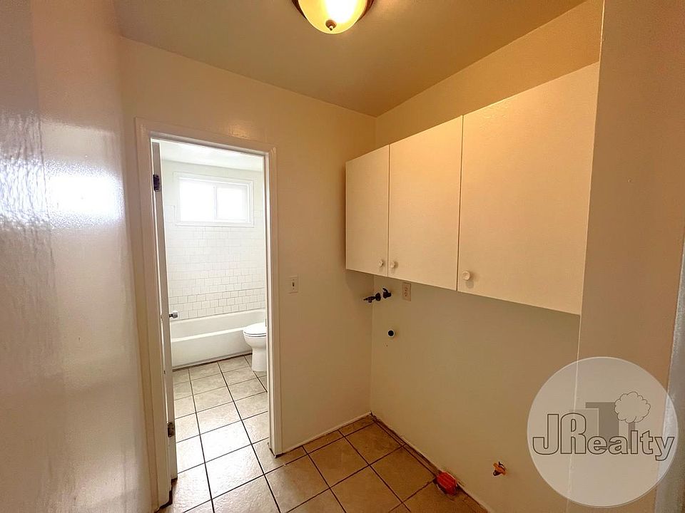 1st image of 4387 W 134th St APT D