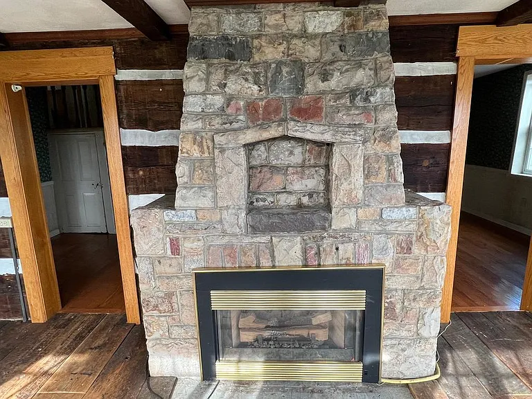 1183 Halfmoon Valley Rd — Photo 9
