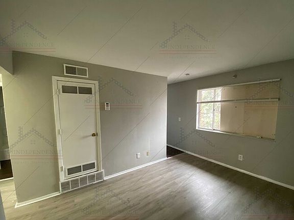 5th image of 1507 Manchester Ave #9