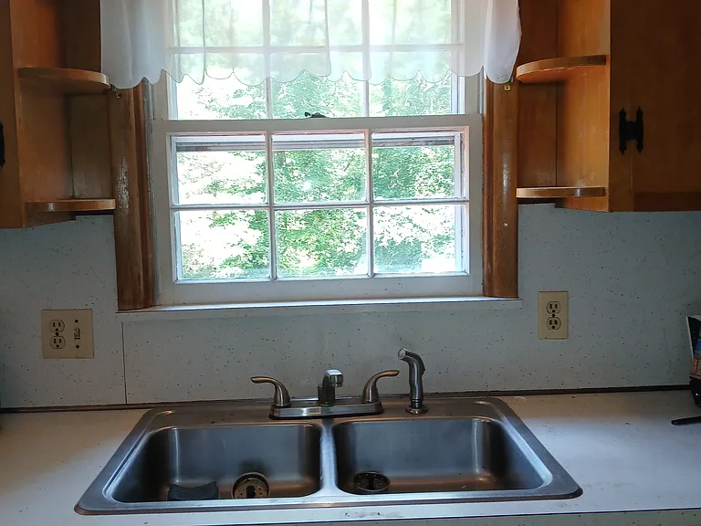 35 Forestdale Dr — Photo 8