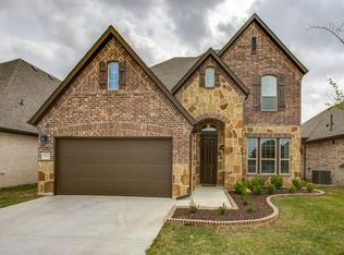 15600 Pioneer Bluff Trl, Roanoke, TX 76262