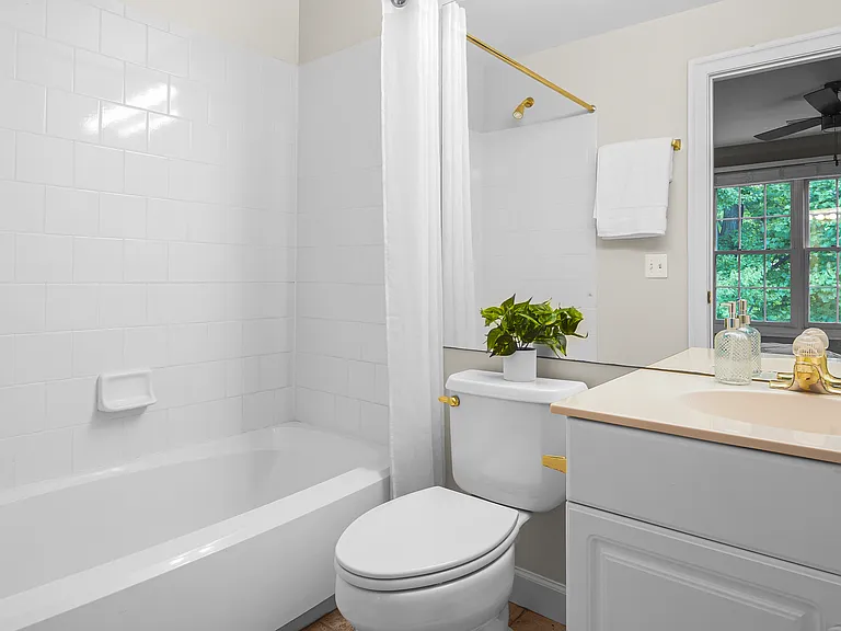 9590 Lagersfield Cir — Photo 27