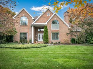 692 Harding Rd, Little Silver, NJ 07739