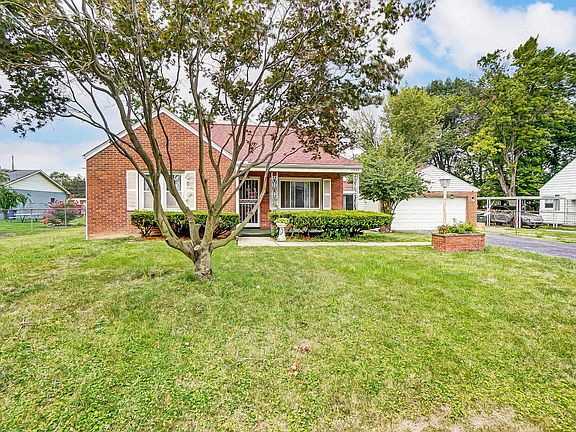 3rd image of 2803 Thorndale Ave
