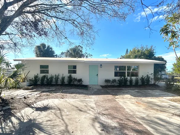 1764 Ebenezer Ct, Fort Myers, FL 33916