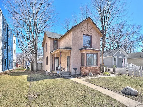 2019 23rd Ave S, Minneapolis, MN 55404