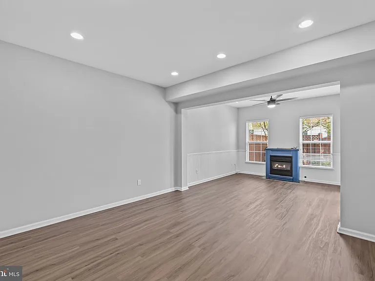 5011 Waple Ln — Photo 6
