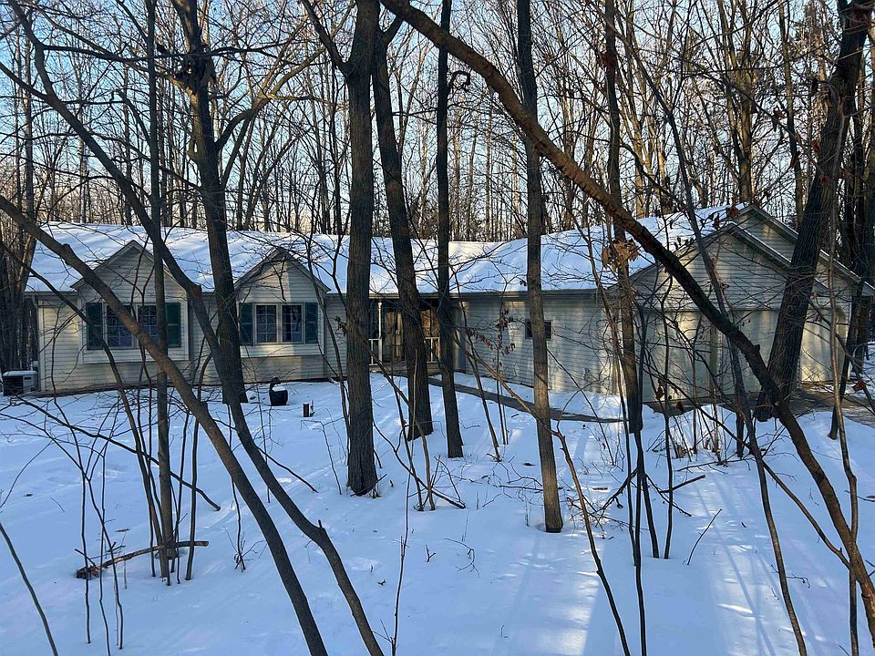 1st image of 692 Bucks Ln