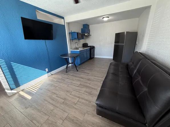 4030 Taylor Ave APT 5, El Paso, TX 79930