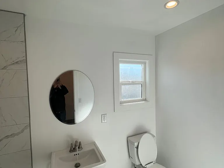 947 N Wilmington Blvd — Photo 9