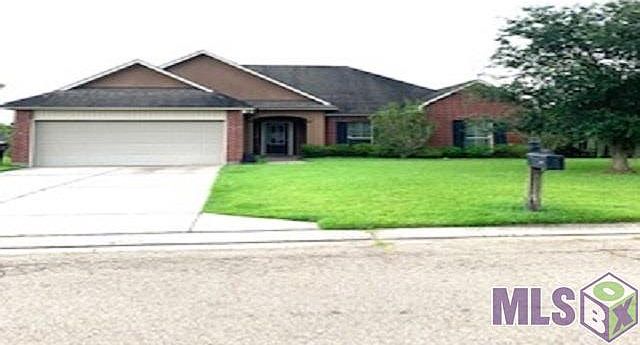 1st image of 5106 Wildwood Dr
