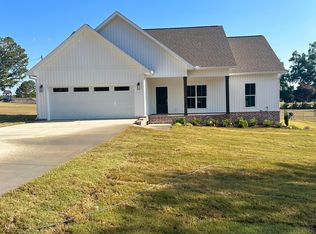 88 Koger St, Killen, AL 35645