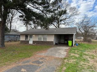 518 Pleasant Dr, Lonoke, AR 72086