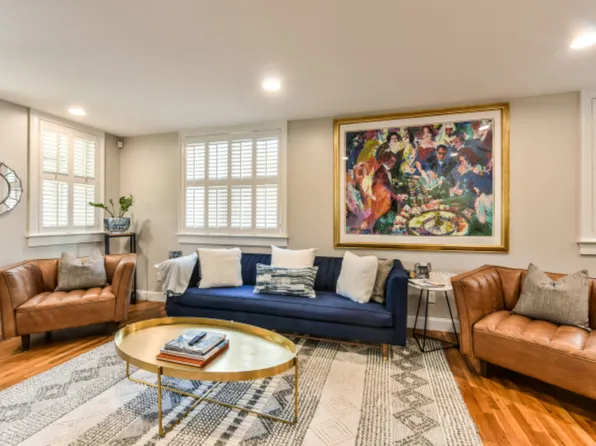 2 Harlem Ct, Charleston, SC 29403