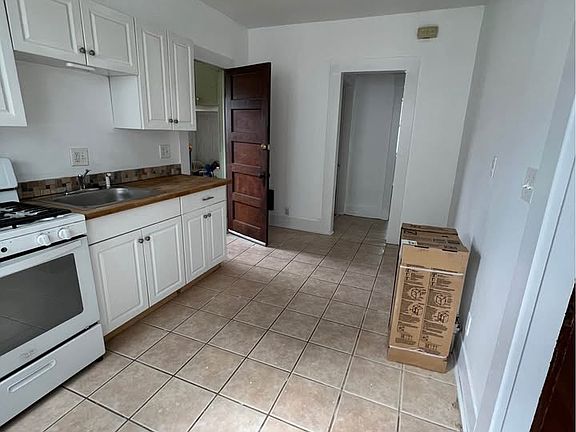 3rd image of 412-414 Central Ave #1